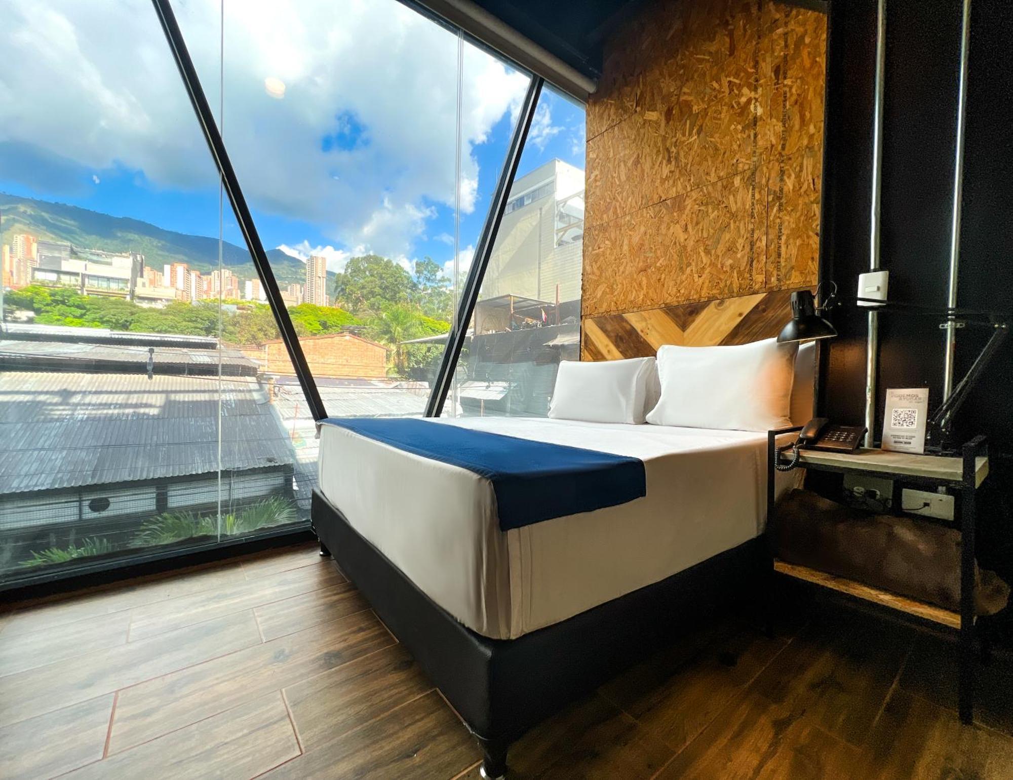 Hotel Lleras Park Concept 메딜린 외부 사진