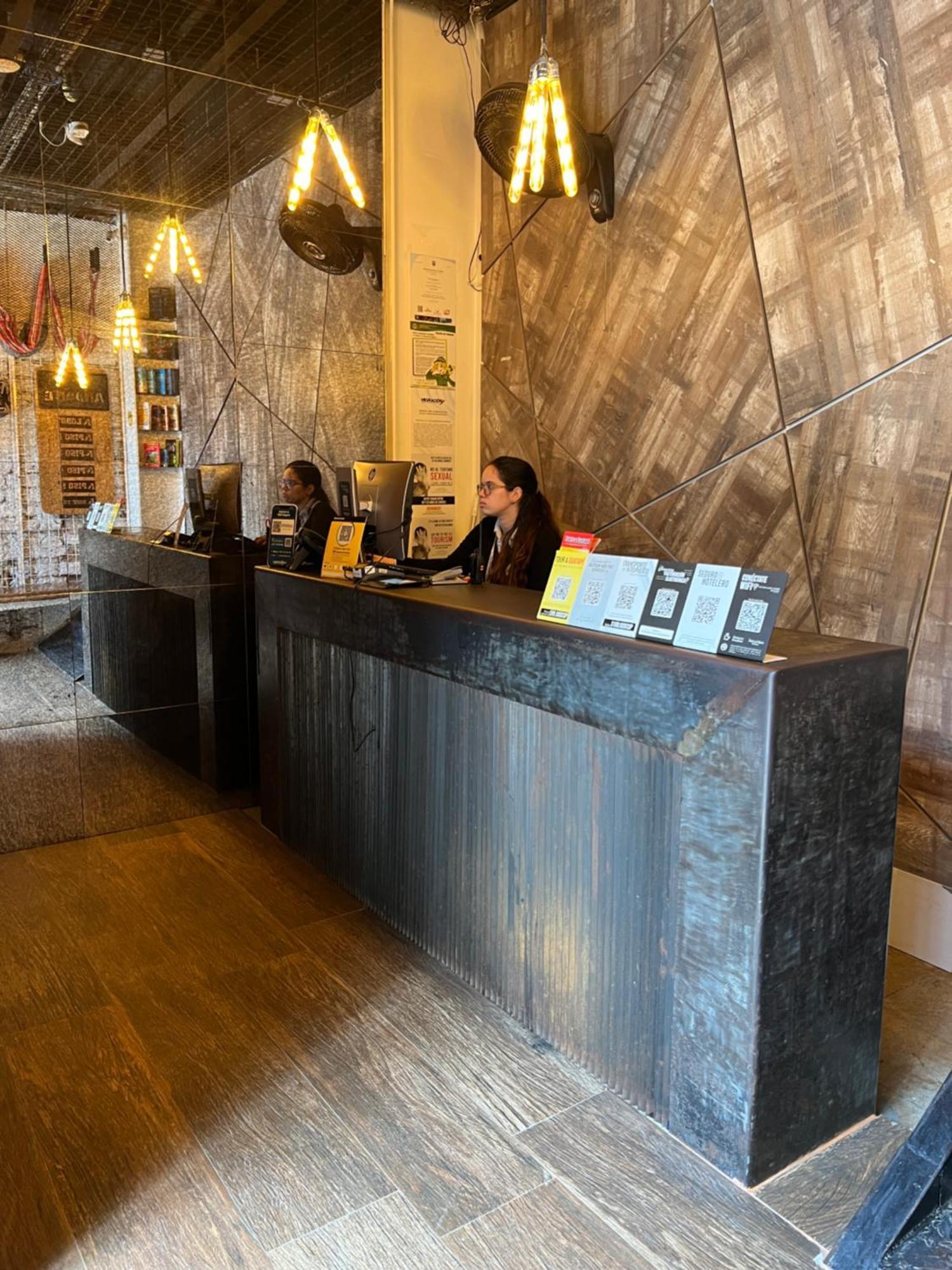 Hotel Lleras Park Concept 메딜린 외부 사진