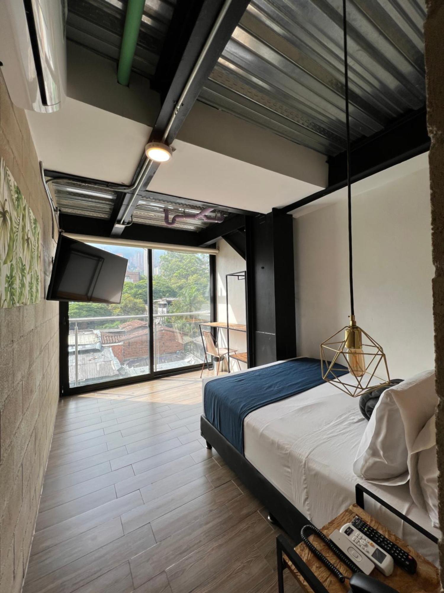 Hotel Lleras Park Concept 메딜린 외부 사진